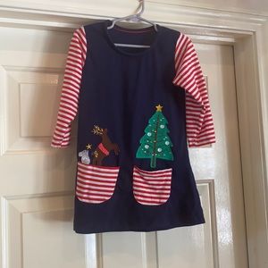 Cute casual Christmas dress! 4T. Reindeer and Christmas Tree appliqués.